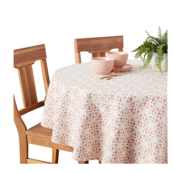 Cotton tablecloth with pink prints – Threshold round 70 inch new - Picture 3 of 3